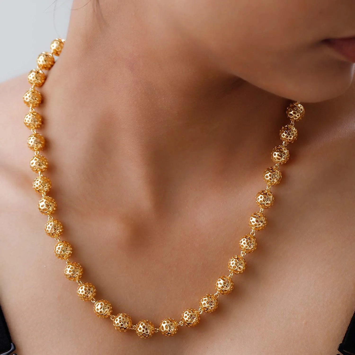 Allegro Globe Necklace