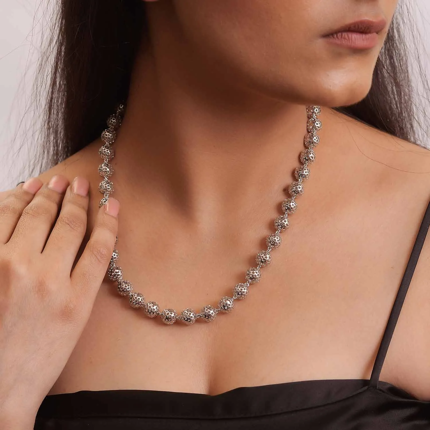 Allegro Globe Necklace