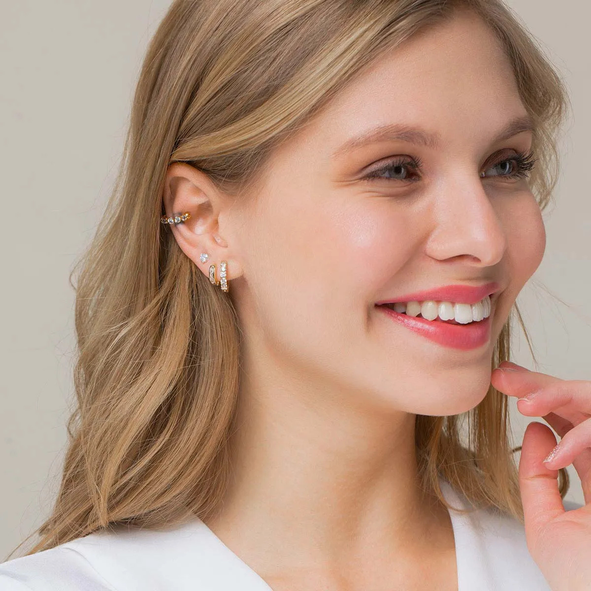Crystal Bezel Ear Cuff