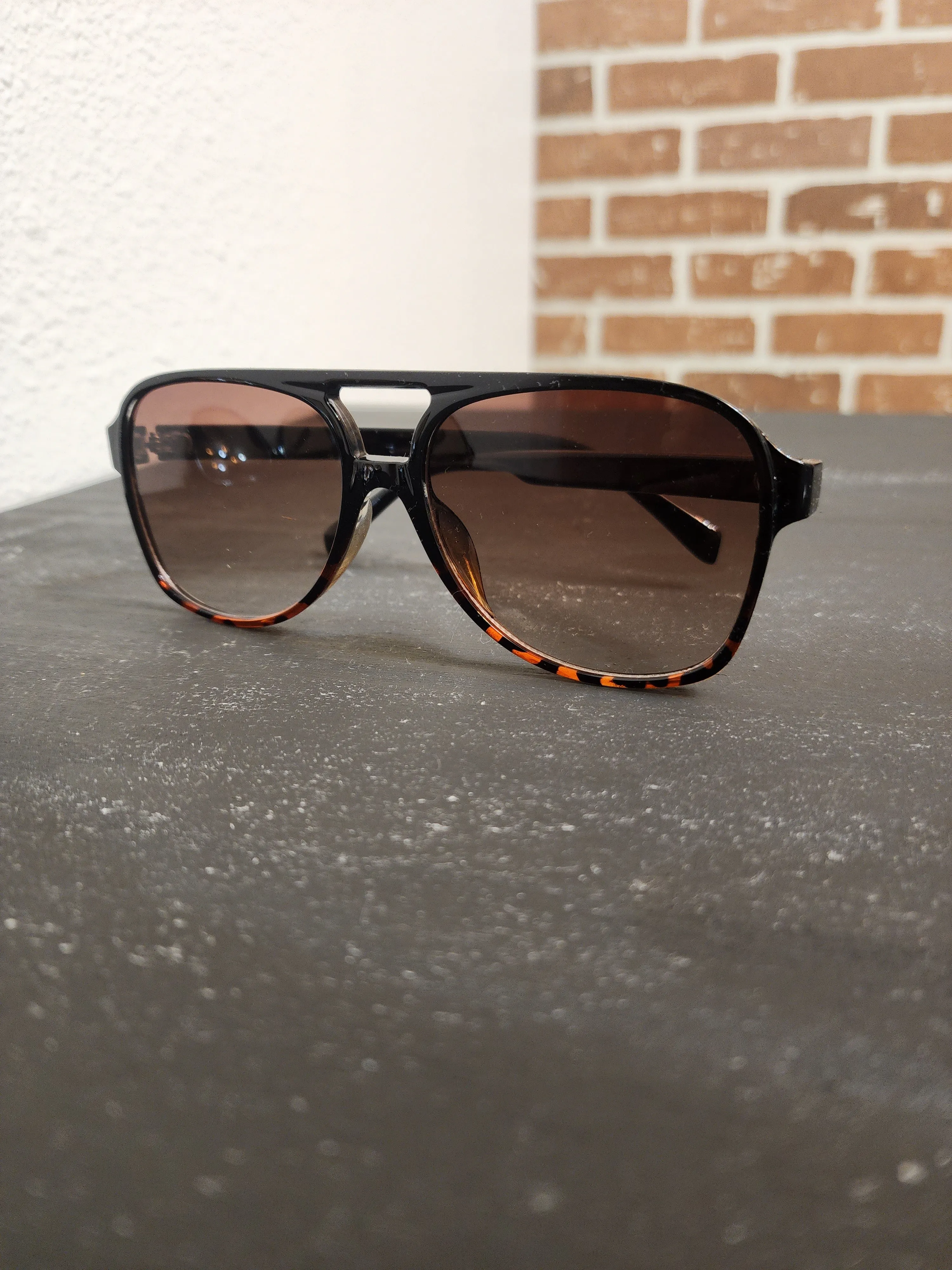 Horizon Shades