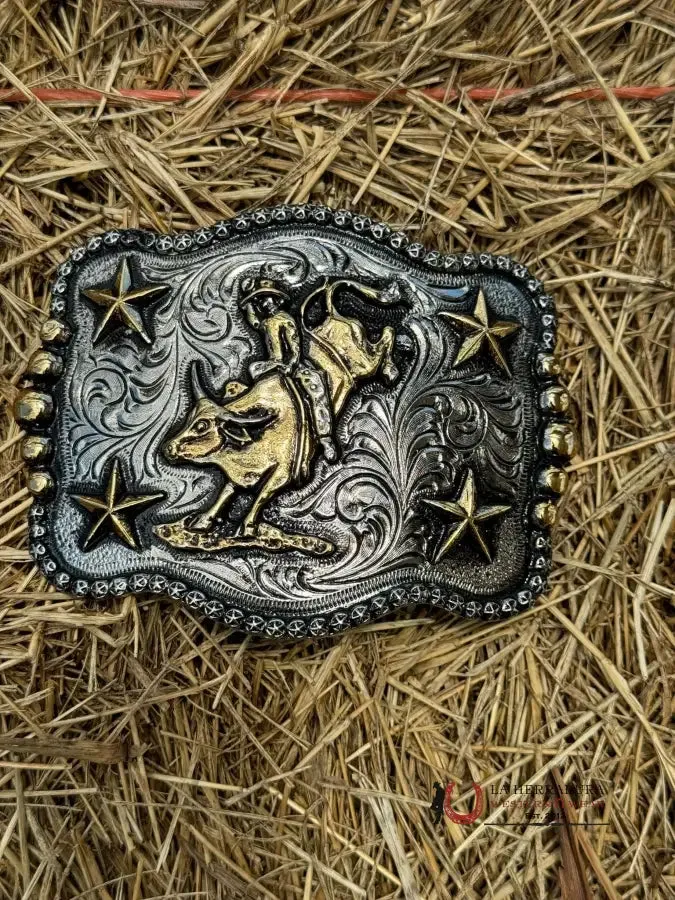 ROUNDED DETAIL BULL BLACK SILVER STAR BUCKLE